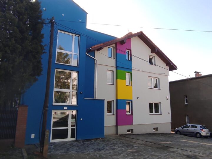 Budynek wielorodzinny po zakończeniu instalacji